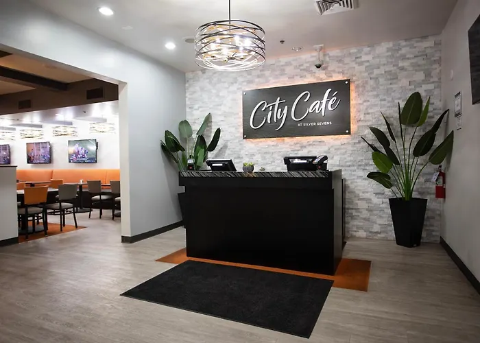 Silver Sevens & CasinoCasino Hotel